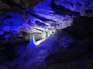 Кунгурская ледяная пещера